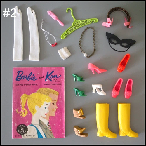 🤩#2 LOT Barbie Friends Shoes Gloves Jewelry Accessories Japan Vtg 1960s+🎁