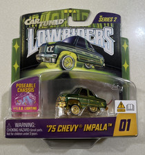 NEW 2026 CarTuned Lowriders Show Glow Series 2 '75 Chevy Impala 01