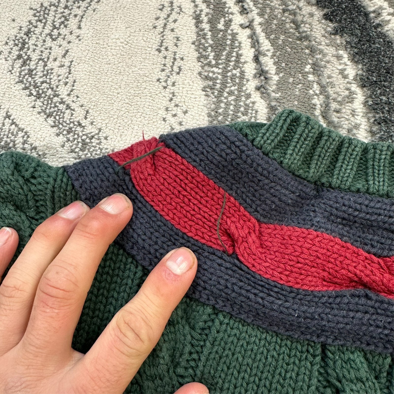 VTG Tommy Hilfiger 90's Heavyweight Green Sz M Dropped V-Neck Cable Knit Jumper image 7