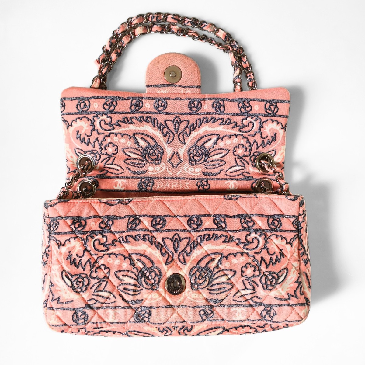 CHANEL ダラス限定 バンダナ柄 フラップバッグ 2014年 Chanel 2014 Dallas Paisley Bandana Flap Bag