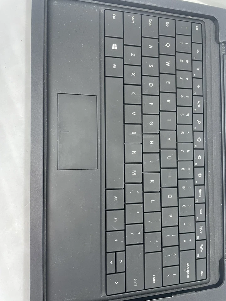 New Microsoft Surface Pro 1 / 2 Keyboard RT Type Cover Surface 1535 Genuine - Image 2 of 4