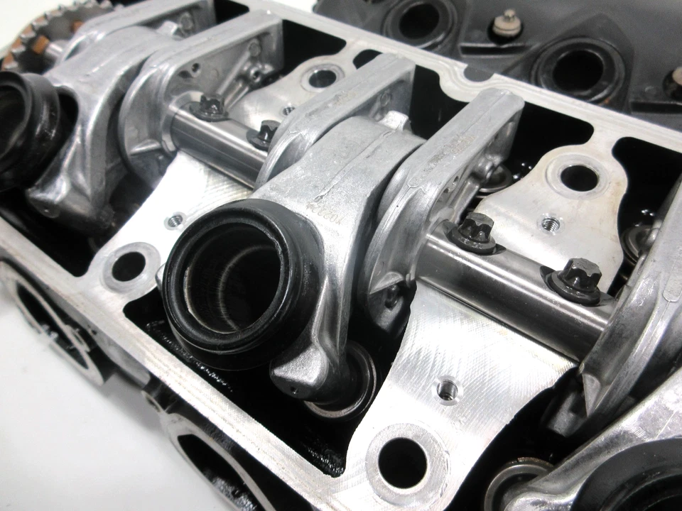 ХОРОШИЙ OEM SEA DOO 2004-2015 GTX 4 TEC RXT RXP ПРОБУЖДЕНИЕ GTI SE 155 215 ГОЛОВКА БЛОКА ЦИЛИНДРОВ - Изображение 3 из 4