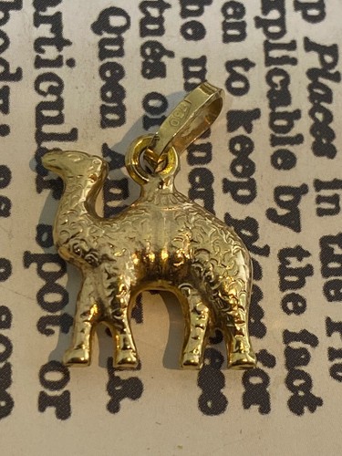 18K 750 Yellow Gold Vintage Camel Charm. Italian hallmarks. - Bild 2 von 5