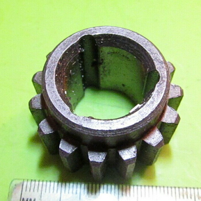 Foto 1 di 6