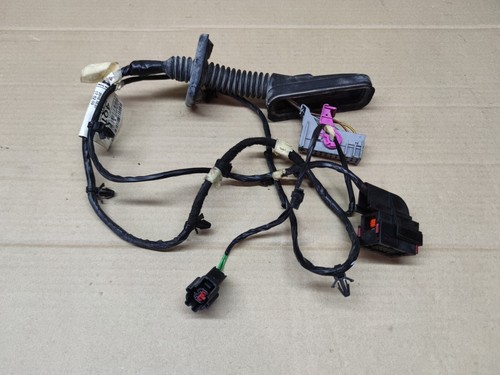 Telar cableado puerta trasera lado izquierdo Opel Vauxhall Astra J 2010 13284605 - Imagen 2 de 4