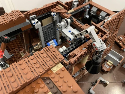 LEGO Star Wars 75059 Sandcrawler UCS Set with Minifigures Ultimate Collector's - Picture 14 of 14