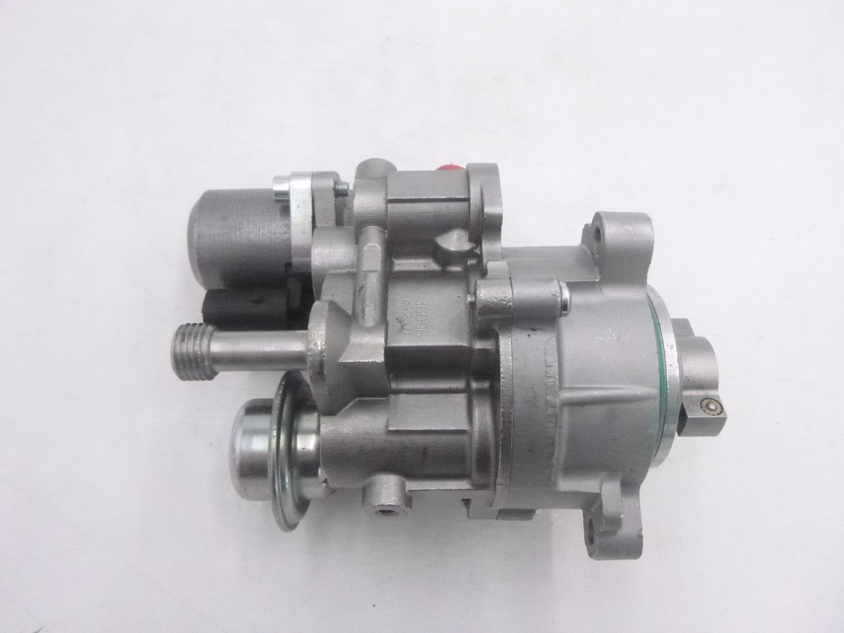 ぱんや OEM BMW High Pressure Fuel Pump 13 51 7 592 881 for 2008