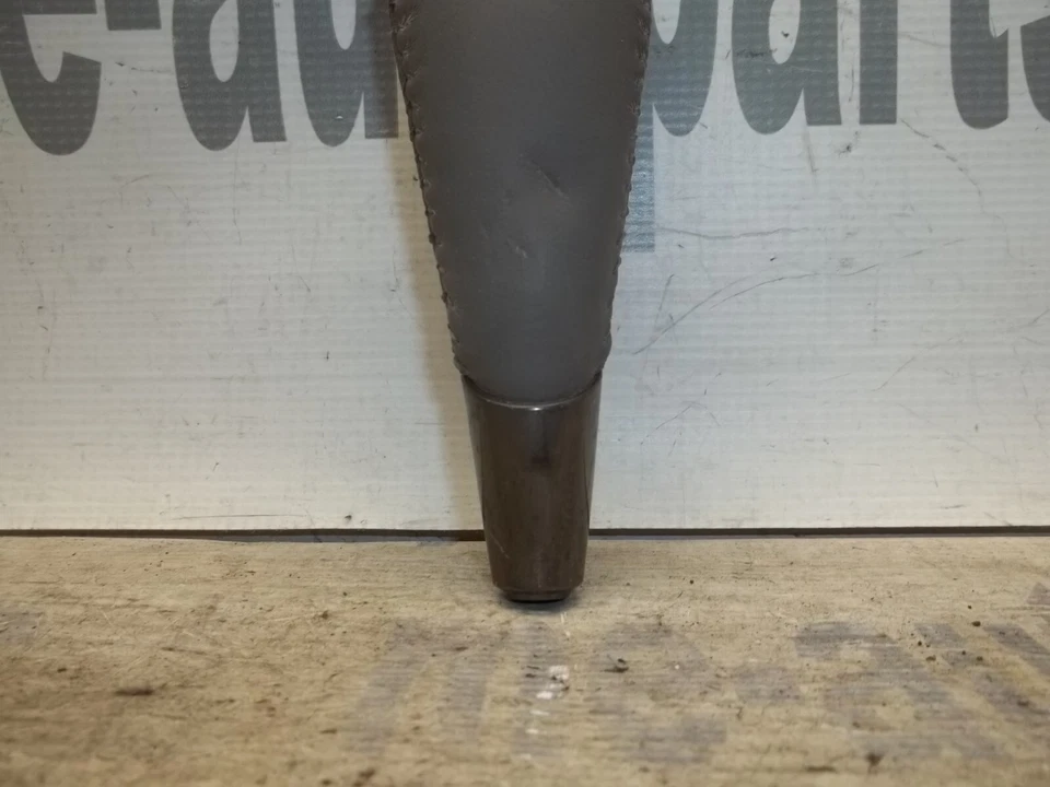 1998 - 2011 凯迪拉克 SEVILLE DTS 原始设备制造商地板移位器刀柄灰色 — 第 4/4 张图片