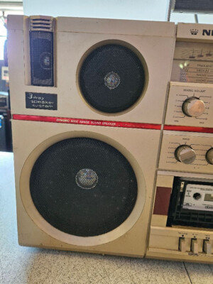 Nippon CX-473F Boombox | 3 Way Speaker System | Vintage | Japan