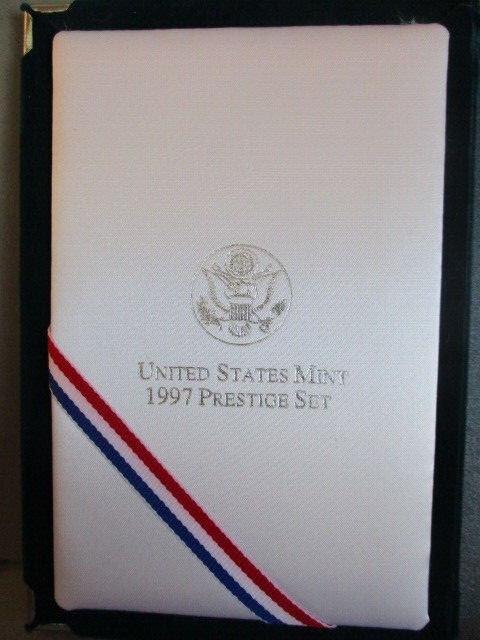 Picture 2 of 9