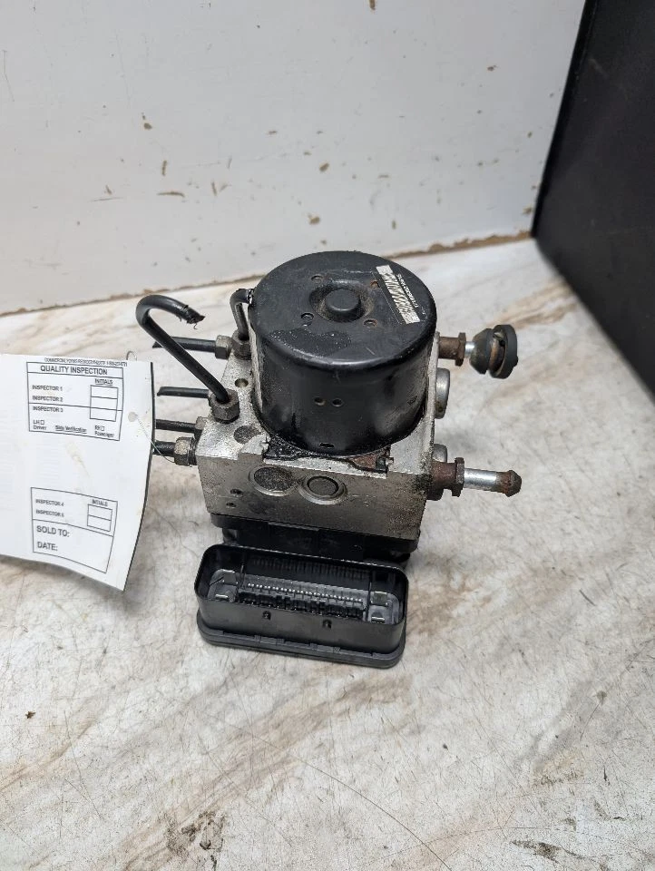 Used ABS Pump and Motor Assembly fits: 2011 Dodge Caliber Assembly rear drum bra Foto 3 de 4