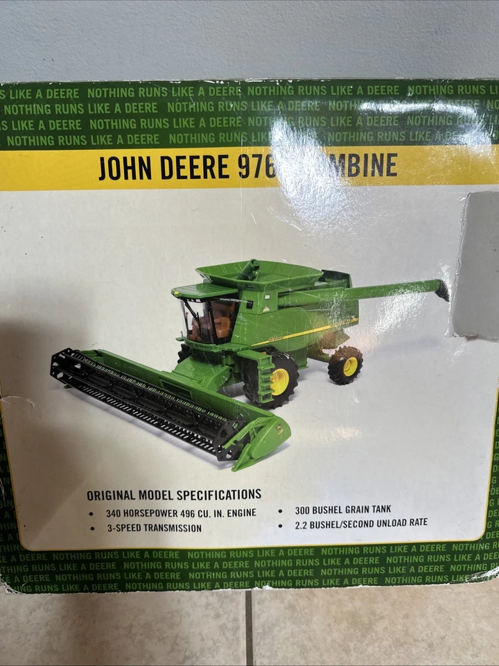 1/32 Ertl Farm Toy John Deere 9760 STS Combine  Collector Edition in Box Damaged - Image 2 of 4