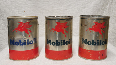 3 Vintage Mobiloil Motor Oil Cans ''Empty'' S.A.E. 20-20 W HD Arctic Opened End