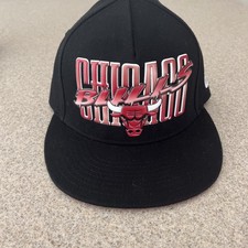 CHICAGO BULLS Ultra Game Men's Black Snapback Hat New With Tags