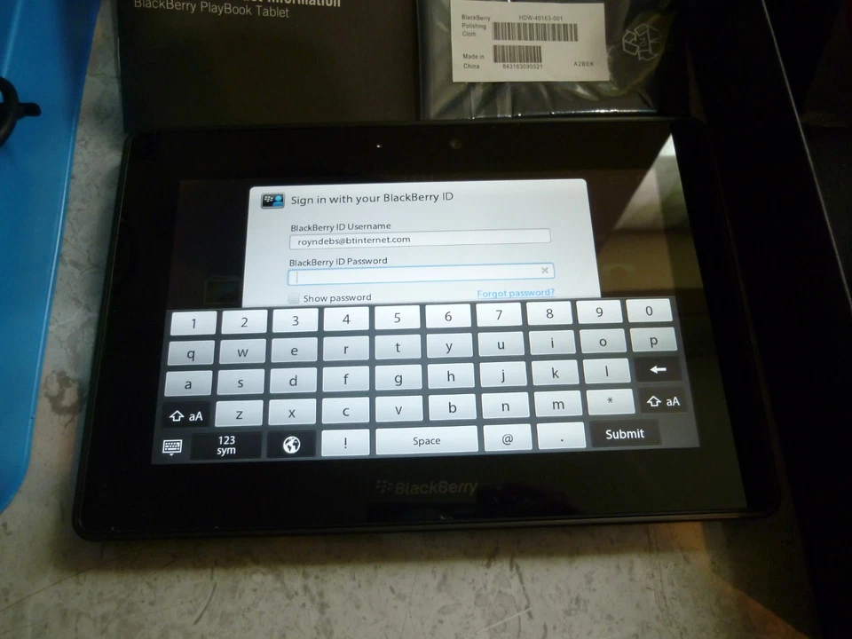 BLACKBERRY PLAYBOOK 64GB READ MORE BOXED - Image 2 of 4