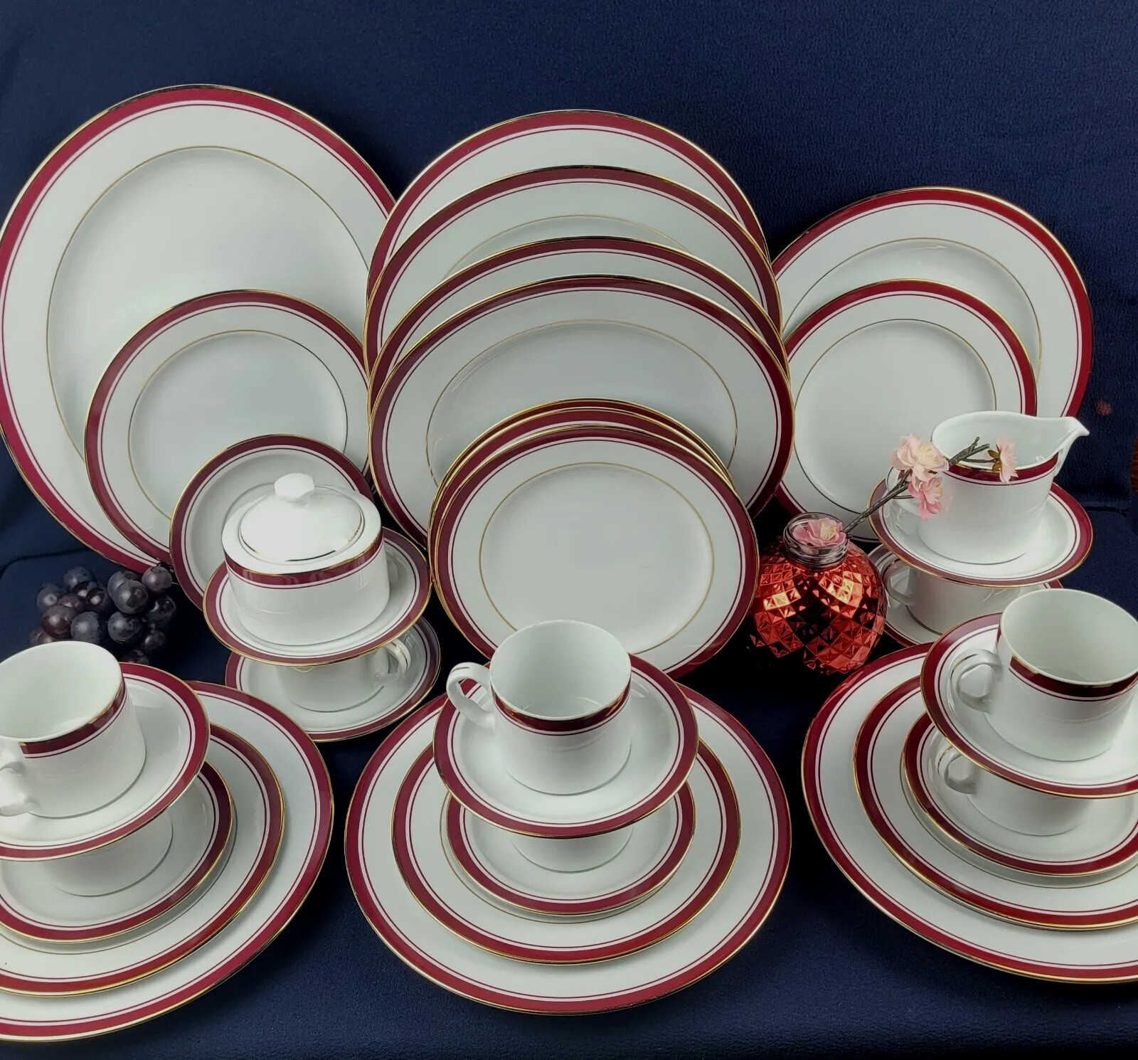 "Classics Burgundy" by Philip Kingsley - Service for 8 & Hostess Pieces - 36 pcs