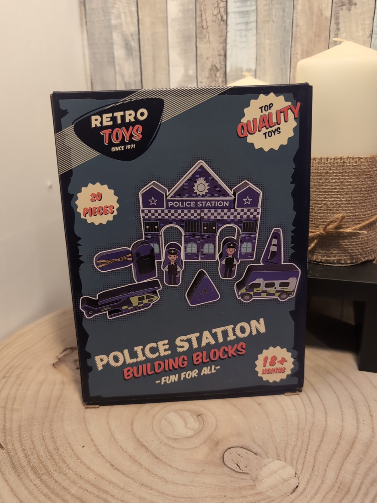 Bloques de construcción de estación de policía de juguetes retro