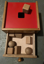 Sortierbox aus Echtholz für Kinder ab 1 Jahr