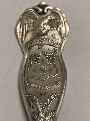 Connecticut Wm Rogers Mfg Co. IS Vintage Souvenir Spoon Collectible