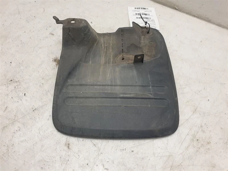 2006 TOYOTA SEQUOIA LIMITED PASSENGER SIDE FRONT MUD FLAP  - Image 4 of 4