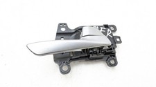 HYUNDAI TUCSON TL MK3 DOOR HANDLE INTERIOR FRONT RIGHT DRIVER SIDE 2016