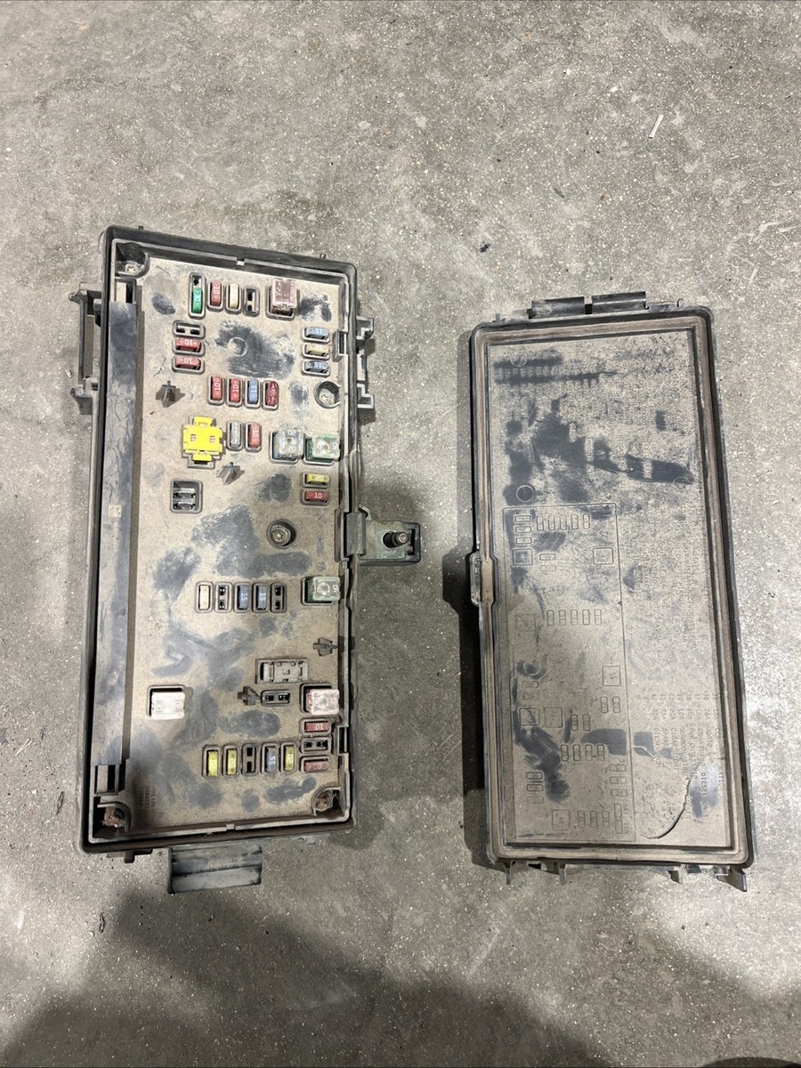 2007 Dodge RAM 2500 / 3500 Diesel / 2WD / Auto Transfer Case TIPM | 04692116 | MAKS Enterprises