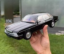 AR Almost Real 1/18 Jaguar XJ40 Alloy Car Model