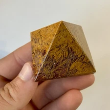 Mariam Jasper Polished Pyramid Display (Amazing Detail!) 86 Grams
