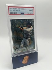 1995 Topps Baseball Cards 30