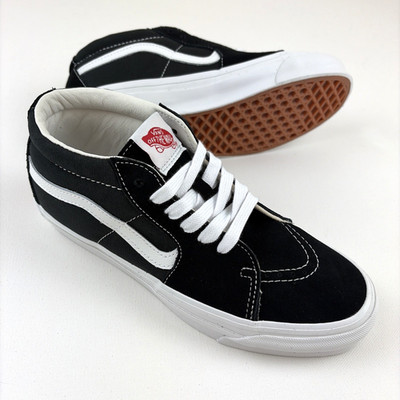 Vans Vault Og Sk8-Mid Lx Mens 6 Womens 7.5 Black Canvas and Suede Skate Sneakers