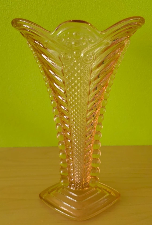 Alte rote Vase ca. 1920 ca. 26 cm ERBSTÜCK stand bei Oma sehr lange Zustand Top