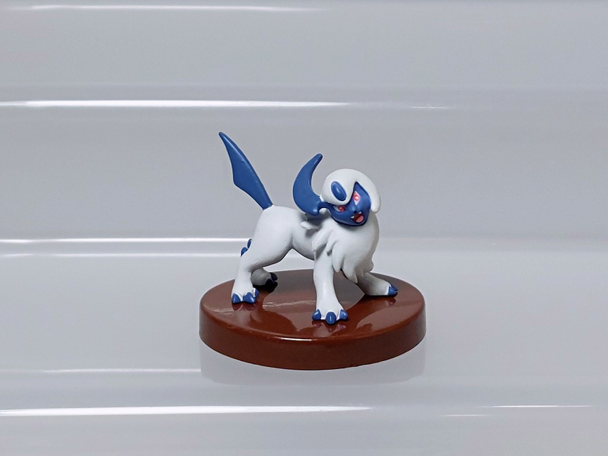 Absol Pokemon Zukan 1/40 Scale Figure Tomy 2003 Gashapon Toy Japan