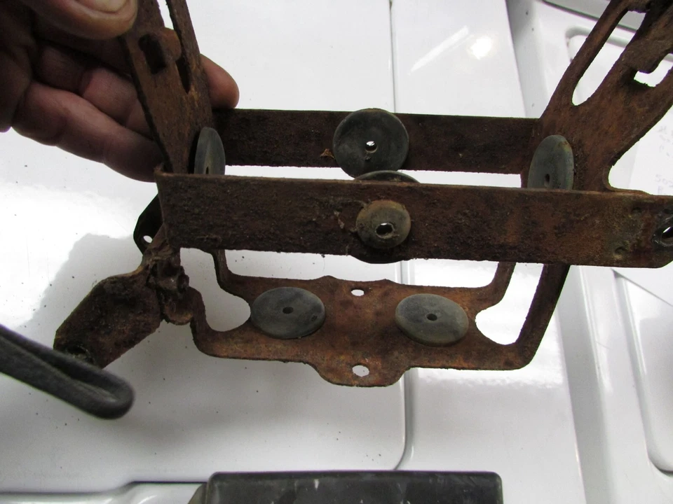 Honda SL350 1972 caja de batería Foto 2 de 4