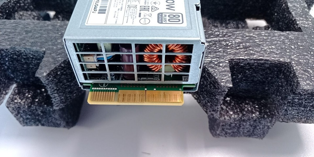 Alimentation HPE 800W Platinum Hot Plug - Réf 865412-502 - Boîte Ouverte Mais Neuve Avec Câbles