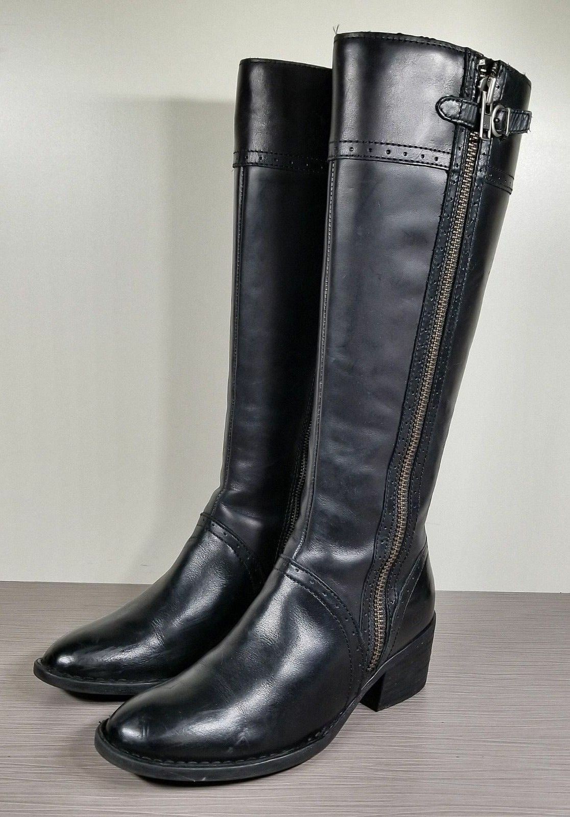 born poly boot black