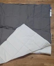 Casper for American Airlines Fist Class Duvet Blanket Throw Gray ~ White