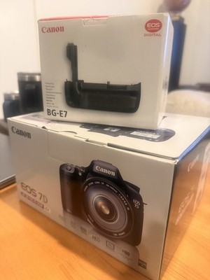 Canon EOS 7D Camera Bundle EF-S 18-55mm, EF 50mm f/1.4, Samyang 14mm, BG-E7 Grip