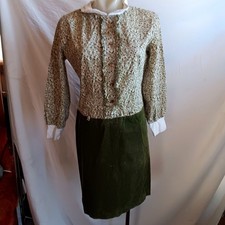 True Vintage Dress 1960's sz 8 1OF1 Green Mod Floral Button-Up Ruffle Country