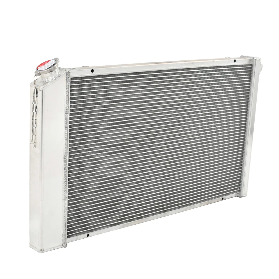 Radiador de 3 filas + ventilador de cubierta para Chevy/GMC C10 C20 C30 K10 1968-87 28" con El Camino Foto 4 de 4