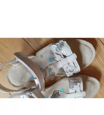 Chaussures Clarks Pour Fille - Taille UK 13 F Junior - Occasion - État à Vérifier
