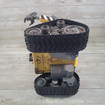 Thinkway Disney Pixar U-Command Wall-E 10