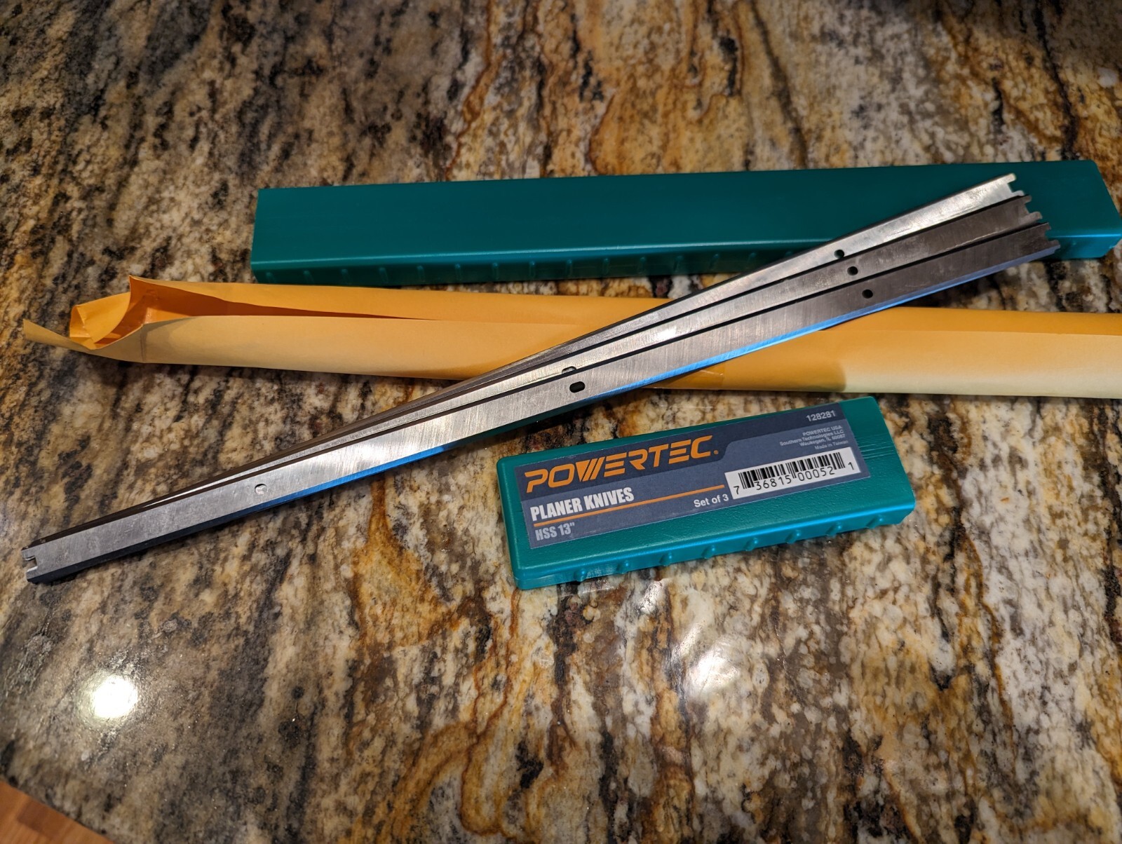 POWERTEC+23128281+13+inch+HSS+Knives+for+Rigid+R4330+PlanerSet+of+3