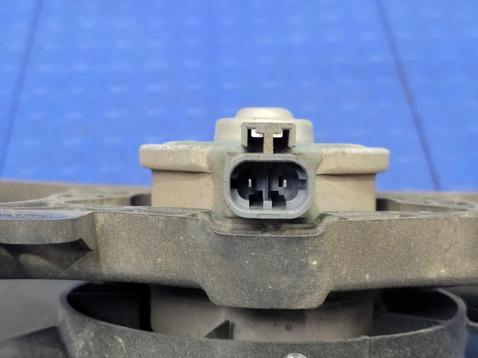 2008-2017 Mitsubishi Lancer Engine Cooling Fan Assembly Genuine OEM - Image 4 of 4