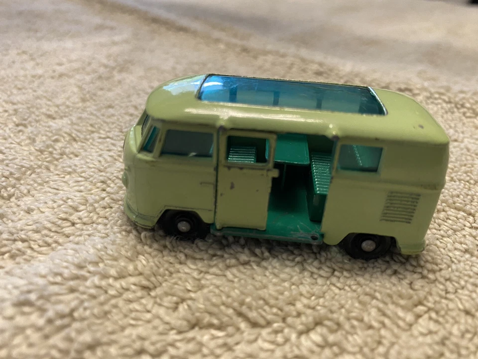 火柴盒 Lesney VW Caravette 巴士 34 号 — 第 4/4 张图片