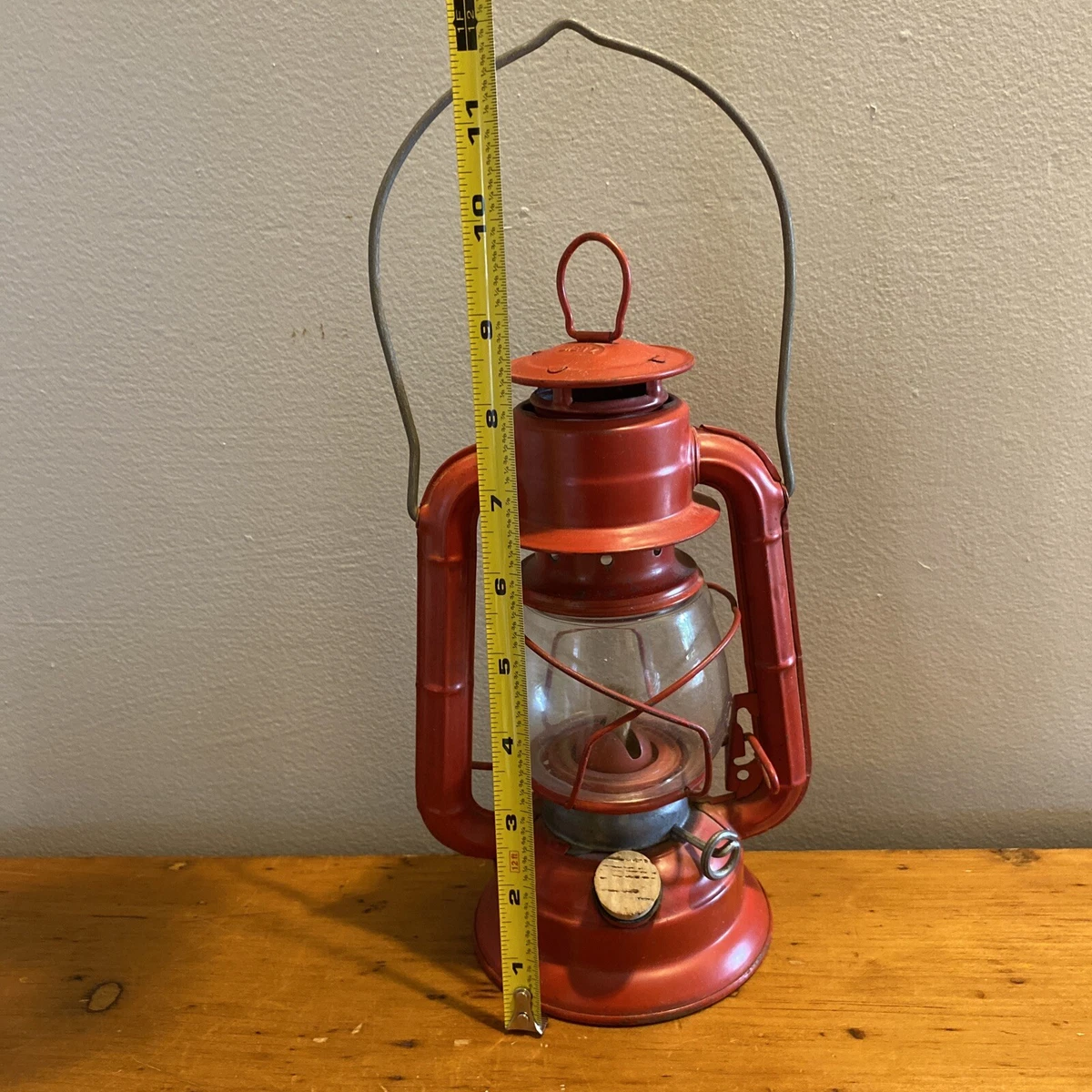 Vintage Dietz Red Lantern No. 50 Rustic, Untested Hong Kong Lift Lever Works