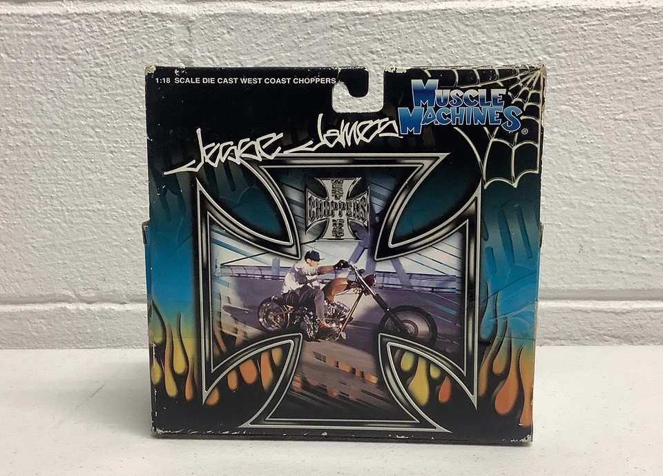 West Coast Choppers Jesse James 1:18 Motorcycle Muscle Machines Cherry CFL - Image 4 of 4