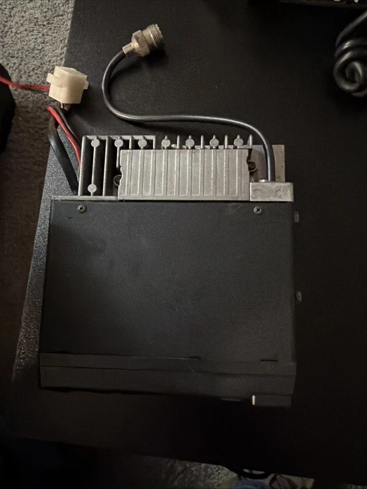 Kenwood TK-880 черный УВЧ радио непроверенный продается как есть - Изображение 4 из 4