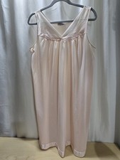 Vanity Fair Nightgown M Blush Sleepwear Womens VTG Sleeveless Nightie Nylon