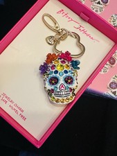 Betsey Johnson Sugar Skull Keychain Bag Charm Jeweled Day of the Dead NIB 78