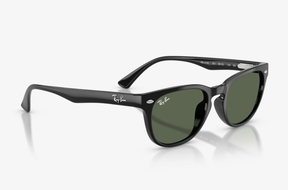 Ray-Ban RB4140 Wayfarer Sunglasses Black/Polarized Green for